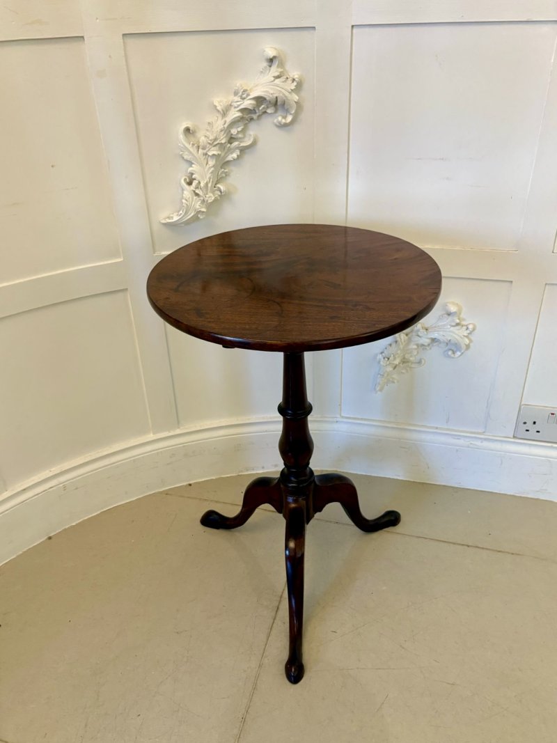 Antique George III Quality Mahogany Circular Top Lamp Table